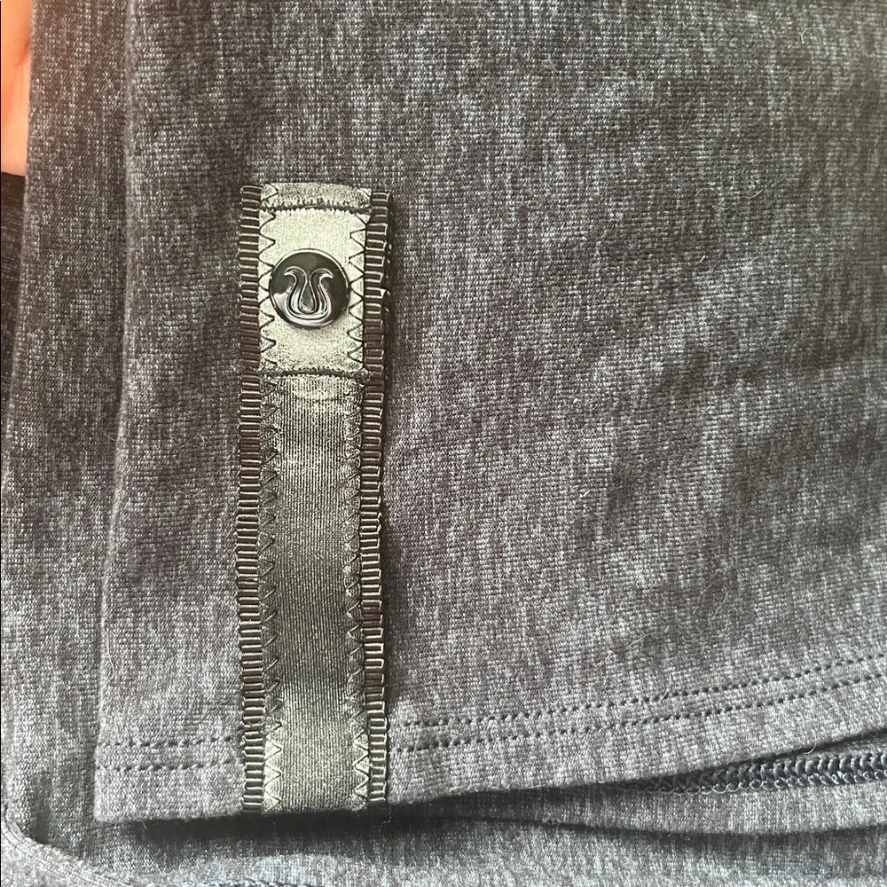 Lululemon Vinyasa Scarf Navy Blue, Excellent Condition